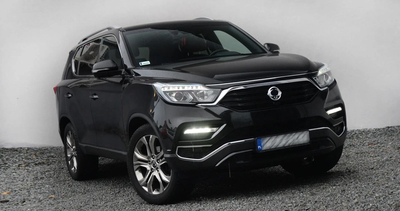 SsangYong REXTON cena 99999 przebieg: 102000, rok produkcji 2018 z Jarocin małe 781